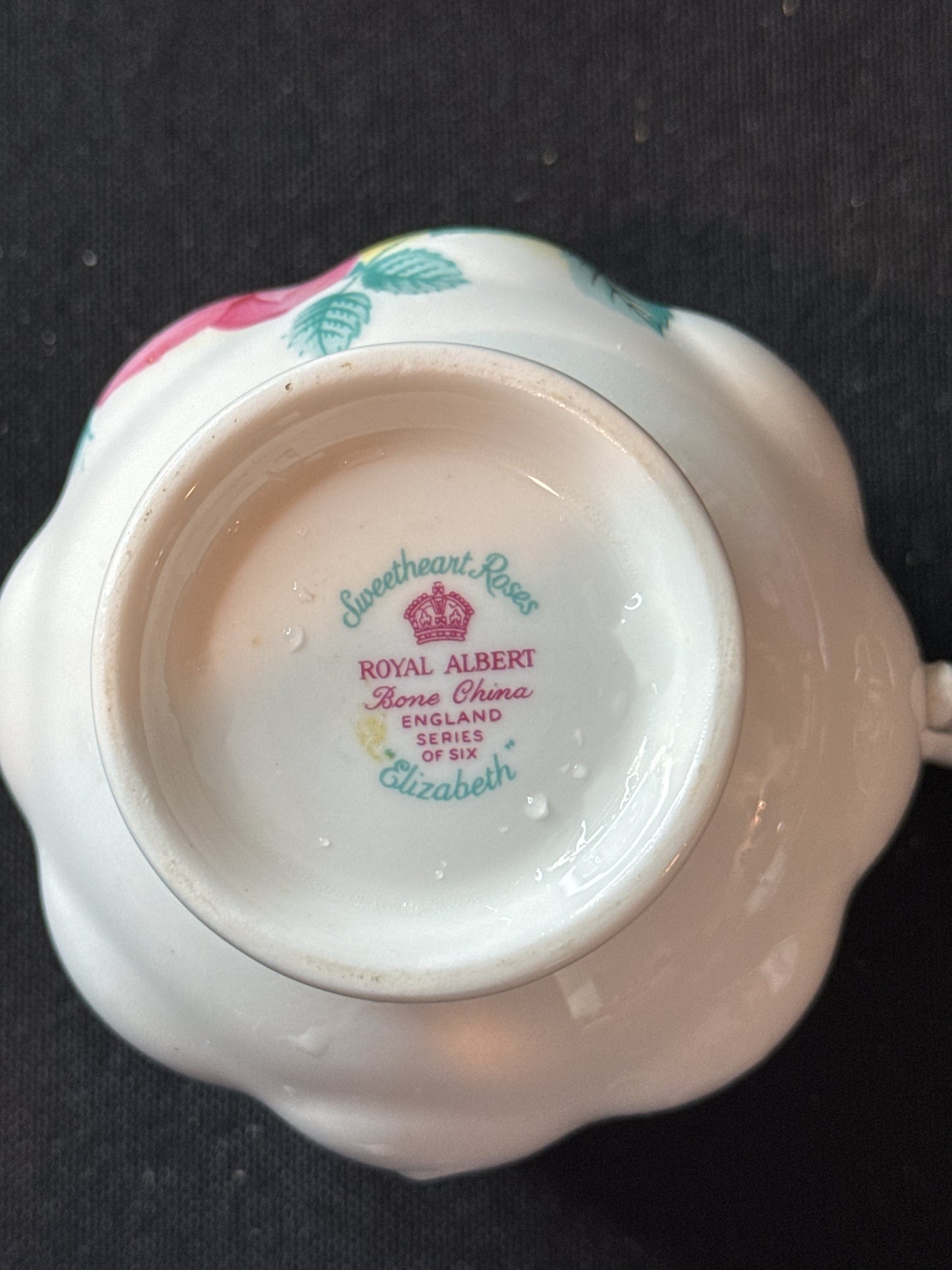 Royal Albert Bone China Elizabeth Pattern Sweetheart Roses Tea Cup Coffee Cup Mug 2 7/8"