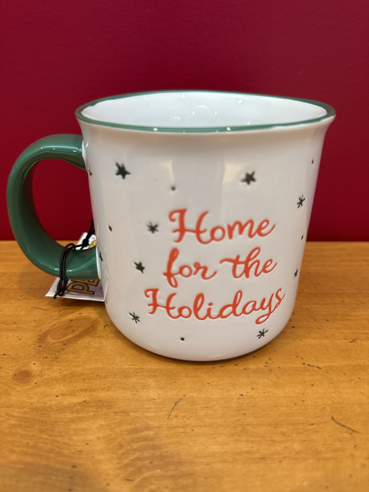 Peanuts Snoopy “Home for the Holidays” Christmas Mug with Green Handle New 4 1/8" Tall