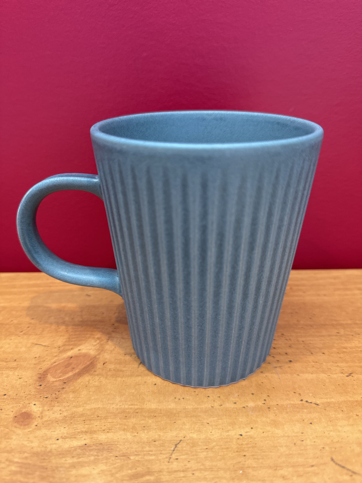 Meritage Blue Ribbed Stoneware Mug, 16.5 oz New 4.5" Tall