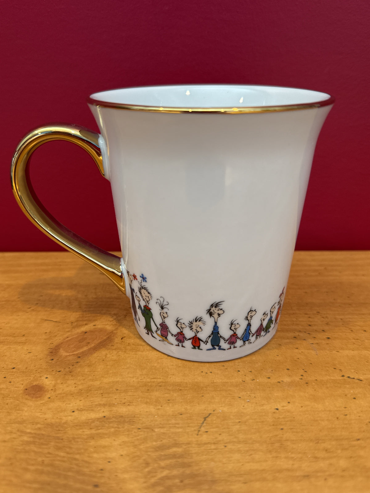 Dr. Seuss Grinch & Whoville Christmas Mug with Gold-Tone Handle New 4.25" Tall