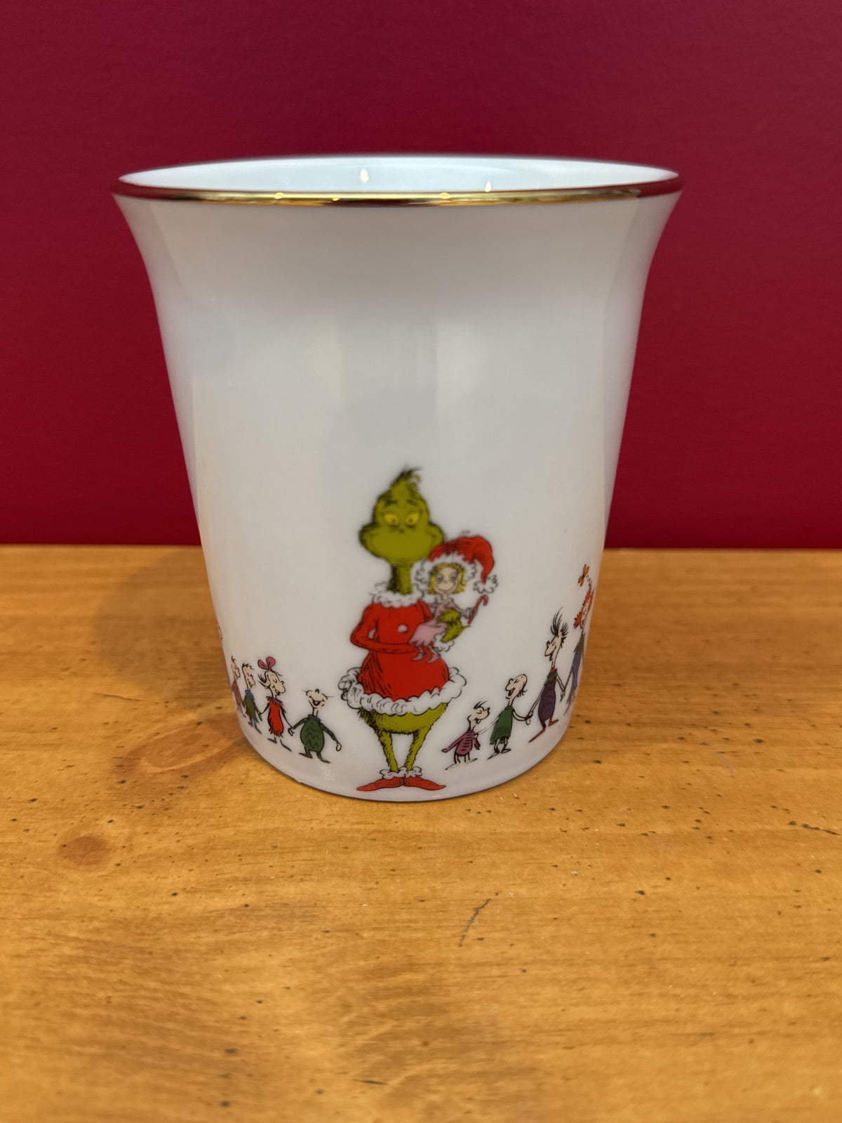 Dr. Seuss Grinch & Whoville Christmas Mug with Gold-Tone Handle New 4.25" Tall