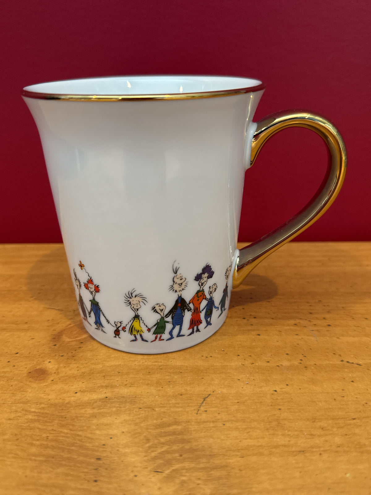 Dr. Seuss Grinch & Whoville Christmas Mug with Gold-Tone Handle New 4.25" Tall