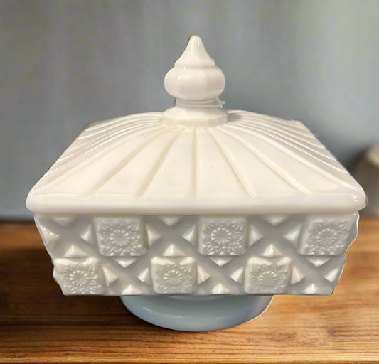 Vintage Westmoreland Milk Glass Old Quilt Pattern Covered Candy Dish 5" Tall