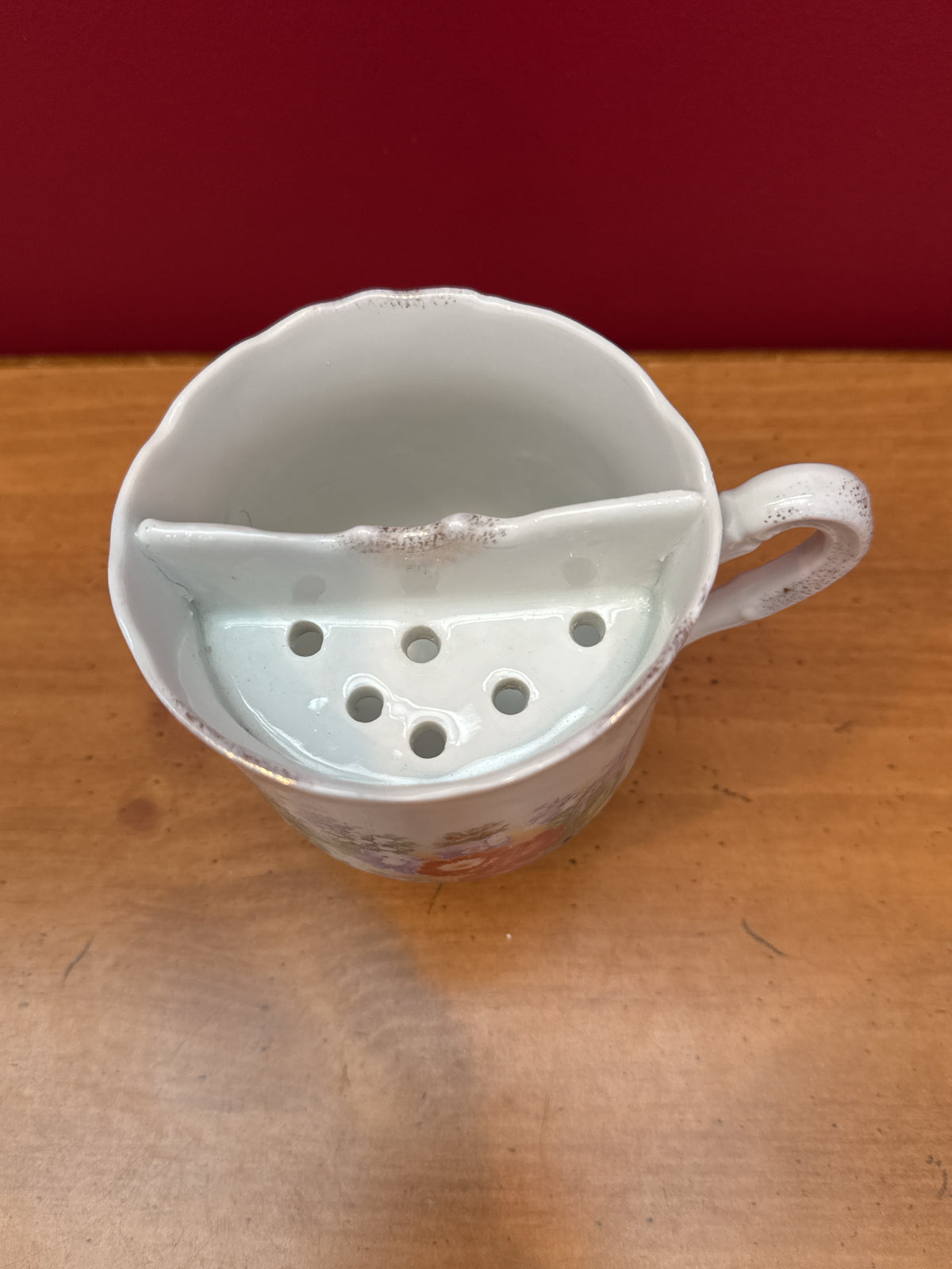 Floral Mustache Cup with Scalloped Rim & Gold-Tone Accents 3.5" Tall