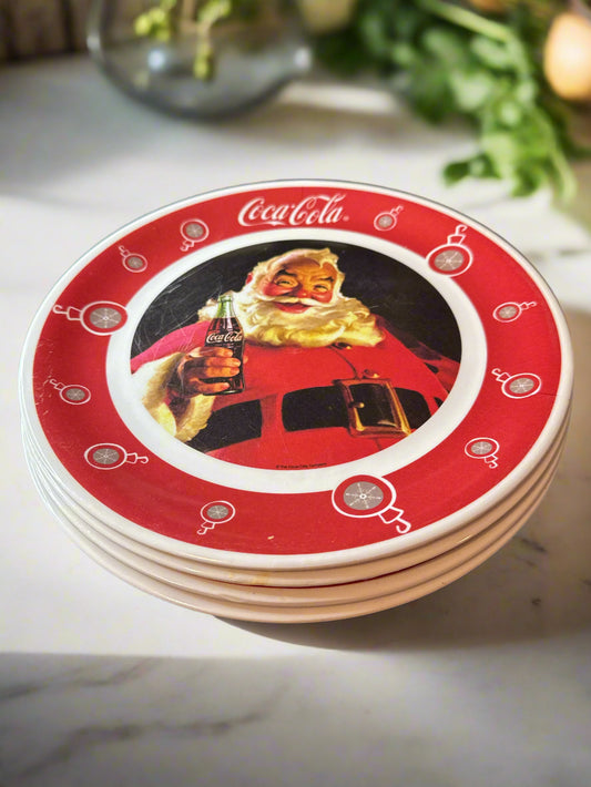Set of 4 Gibson Coca Cola Santa Clause Image Melamine Dinner Plates 10.5"