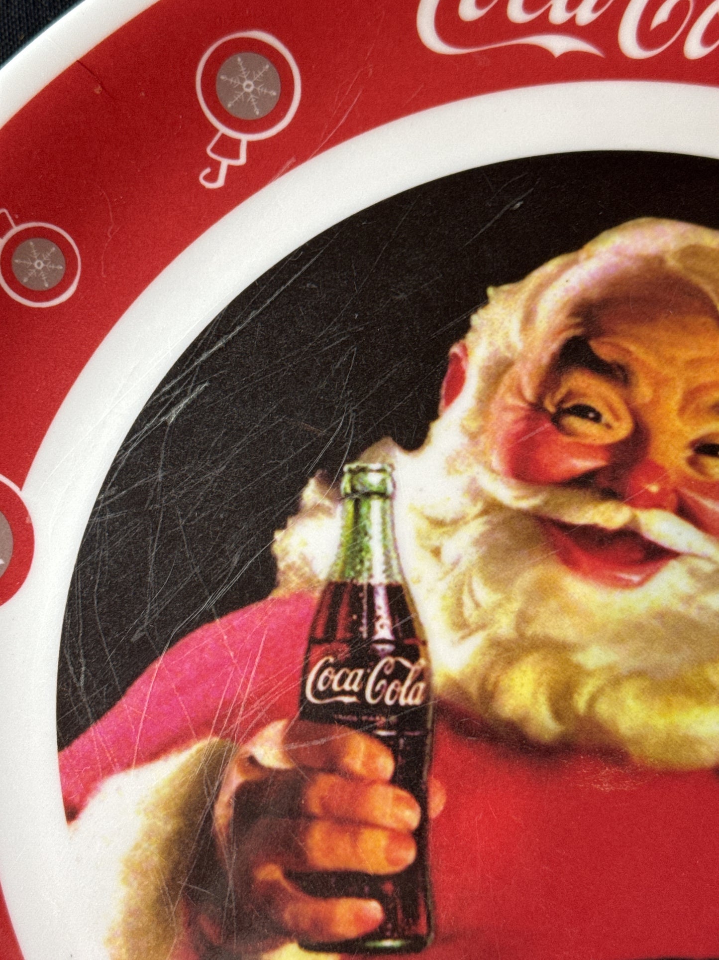 Set of 4 Gibson Coca Cola Santa Clause Image Melamine Dinner Plates 10.5"