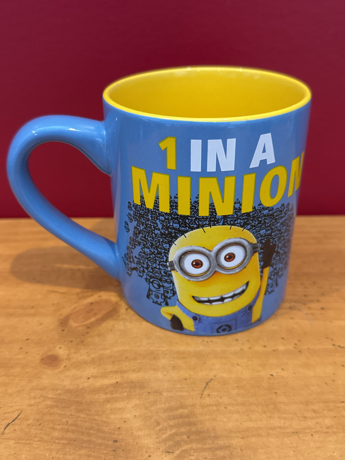 Minions “1 in a Minion” Blue & Yellow Ceramic Mug, 14 oz New 4" Tall