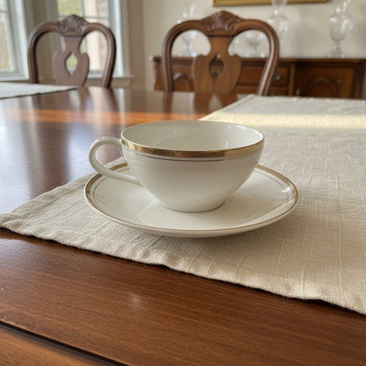 Golden Elegance by Royalton China Co. Tea Coffee Cup & Saucer 1 7/8" Tall x 4" Across