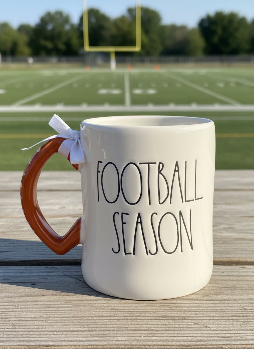 Rae Dunn Peanuts Football Season 4 7/8" Tall Coffee Cup Mug Red Interior New