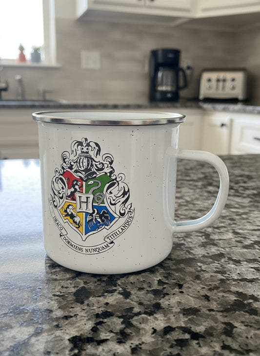 Harry Potter Hogwarts Crest Camper Tin 21oz Coffee Mug Cup White Speckled New 4" Tall