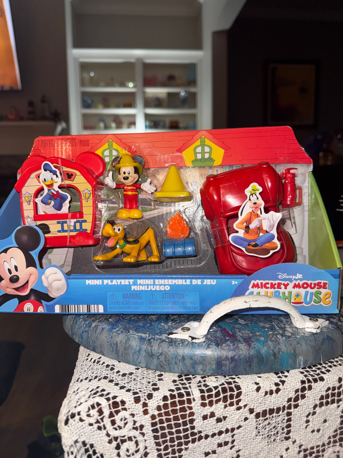 Disney Jr's Mickey Mouse Clubhouse Mini Playset 7 Piece Set New in Box